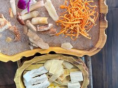 -滇釜火锅·能喝汤的火锅(车公庄店)