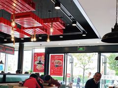 大堂-李先生牛肉面大王(上海站南广场店)