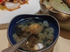 -余欢领鲜火锅(新街口店)