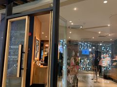 -星巴克臻选(莘庄仲盛店)