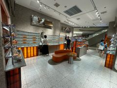 -MUJOSH木九十眼镜(月星环球港B1店)