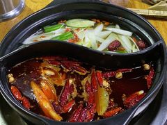 -灌县老妈砂锅串串香(万科红生活广场店)