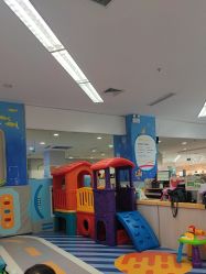 -孩子王(世茂国际广场店)