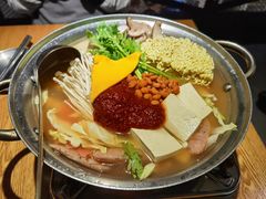 部队火锅-富乐满韩国正宗炸鸡韩国料理(虹泉路店)