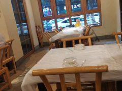 -霄汉牛三鲜湖北砂锅菜(万松园2店)
