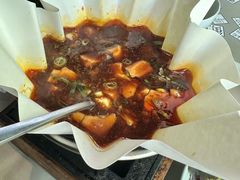 -穹六人间 people 6(岳阳路店)