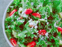 牛油果羽衣甘蓝沙拉-The Rug Cafe(王府中环店)