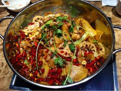 干锅牛蛙-蛙蛙叫干锅年代(簋街总店)
