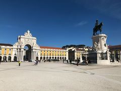 -商业广场(Praça do Comércio)