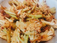 -蜜桃餐厅·伴山(湖滨商业街店)