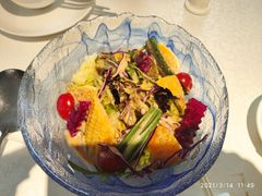 蔬果色拉漂亮噻-维园悦谱·海派家常菜(乌鲁木齐南路店)