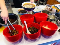 -八一路好吃街(雨田商务大厦店)