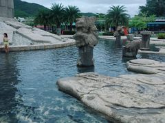 -亚龙湾中心广场