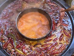 -黄潇洒老火锅(九眼桥宏济巷店)