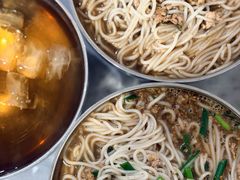 -正宗杨记普洱酸醋米线(总店)