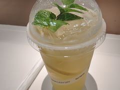 -每日新鲜水果吧(芮欧百货店)