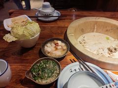 -滇香肴·云南菜蒸汽石锅鱼(云南北路店)