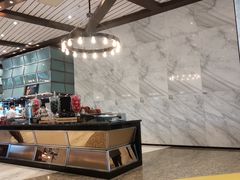 -上海虹桥西郊假日酒店