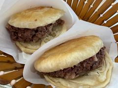 -闫家驴肉老店(华电一校店)