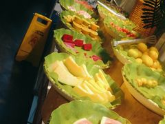 -新艺自助美食城(中山路店)