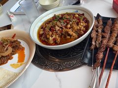 -琥珀老六龙虾(四里河店)