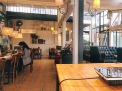 大堂-大理老字号·舟渔的鱼野生菌海景餐厅(双廊店)