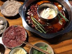 -周幺妹重庆老火锅(银泰城总店)