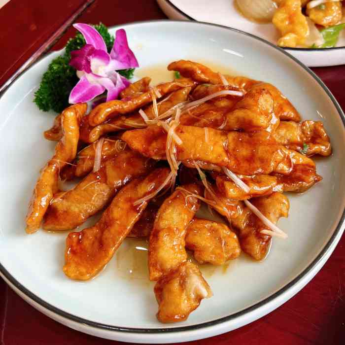 鹿鸣春饭店(总店)-"菜品精致,环境优雅,历史悠久,值得一去!