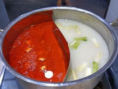 -亚洲国际大酒店·云顶阁旋转自助餐厅