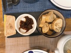 餐前面包-LA MAISON公鸡和龙(蛇口店)