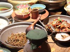 -吃饭皇帝大土家民族菜(正大广场店)