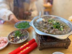 -谢老五跷脚牛肉·非遗传承店