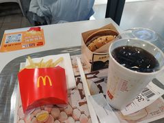 -麦当劳(卫星广场店)