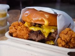 -TRIPS BURGER(大钟寺店)