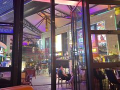 -牛啤堂精酿啤酒餐吧(五棵松华熙店)