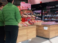 零售区-仟吉·ART FARM主题店(菱角湖万达店)