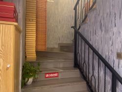 -PE SALON