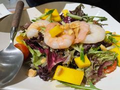 鲜柚芒果爆沙拉-HELLO 27 意面·沙拉·帕尼尼