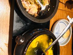 -云海肴·汽锅鸡·云南菜(天山百盛优客店)