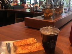 -星巴克(深圳龙华和平里店)