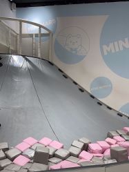 -MINI MARS KIDS CLUB亲子家庭中心(长宁天山店)