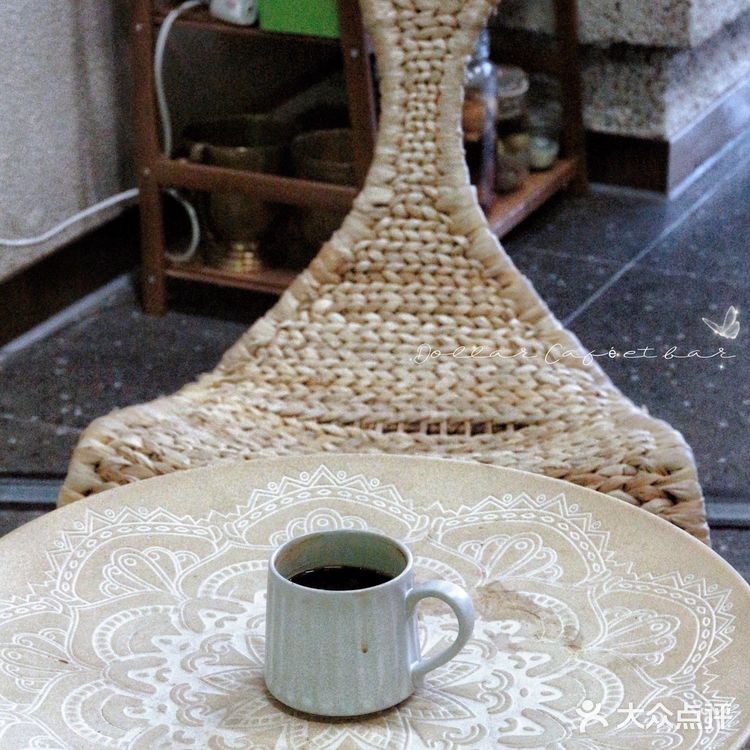 躲避风雨的一次邂逅