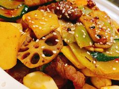 -刘胖子家常菜·蹄花焖藕(兴业店)