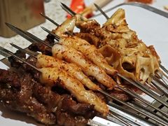 -小董哥烤串·爆汁大油边(故宫店)