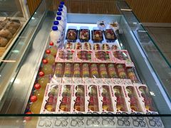 -焙丽拾光(麦凯乐直营店)