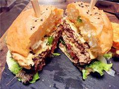 -HIGH FIVE哈福手工汉堡(桂林路店)