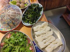 -洱火云南酸菜牛肉火锅(石景山当代商城店)