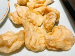 金莎鱼腐-翟辉冬瓜盅火锅(南村万博店)