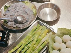 -鹿鸣山草本茶香火锅(园西路店)
