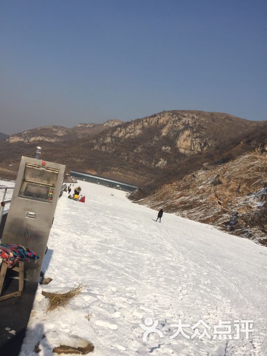 青龙峪高山滑雪场图片